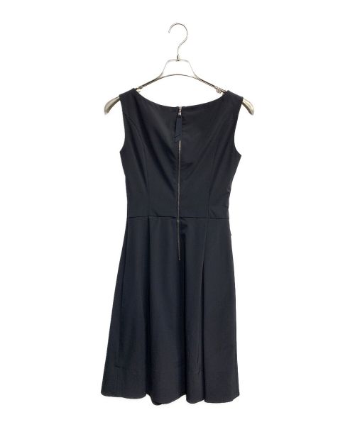 FOXEY NEWYORK（フォクシーニューヨーク）FOXEY NEWYORK (フォクシーニューヨーク) ノースリーブワンピース ネイビー サイズ:38の古着・服飾アイテム