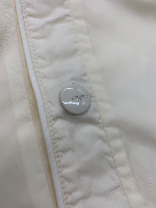 DUVETICA（デュベティカ）DUVETICA (デュベティカ) brusson ナイロンショートパーカー アイボリー サイズ:50の古着・服飾アイテム