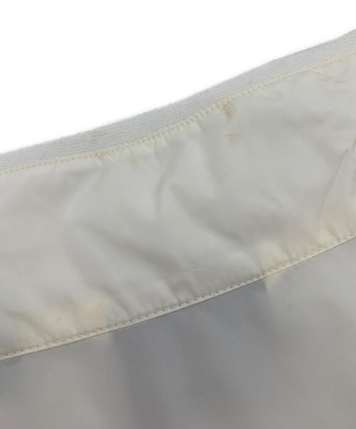 DUVETICA（デュベティカ）DUVETICA (デュベティカ) brusson ナイロンショートパーカー アイボリー サイズ:50の古着・服飾アイテム