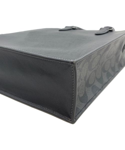 COACH（コーチ）COACH (コーチ) ディラン カラーブロック キャンバス トートバッグ ブラック×チャコールの古着・服飾アイテム