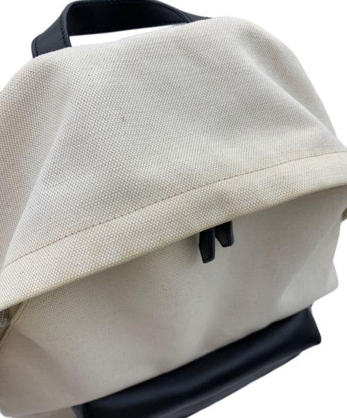 BALENCIAGA（バレンシアガ）BALENCIAGA (バレンシアガ) ロゴ キャンバス リュックサック アイボリー×ブラックの古着・服飾アイテム