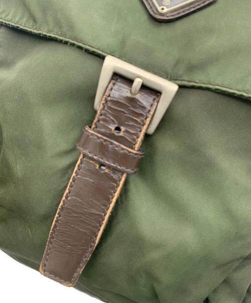 PRADA（プラダ）PRADA (プラダ) ナイロンショルダーバッグ オリーブの古着・服飾アイテム