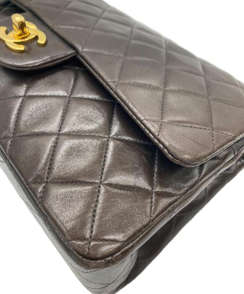 CHANEL（シャネル）CHANEL (シャネル) CHANEL（シャネル）チェーンショルダーバッグ　マトラッセ25 Wフラップ ブラウン サイズ:25の古着・服飾アイテム