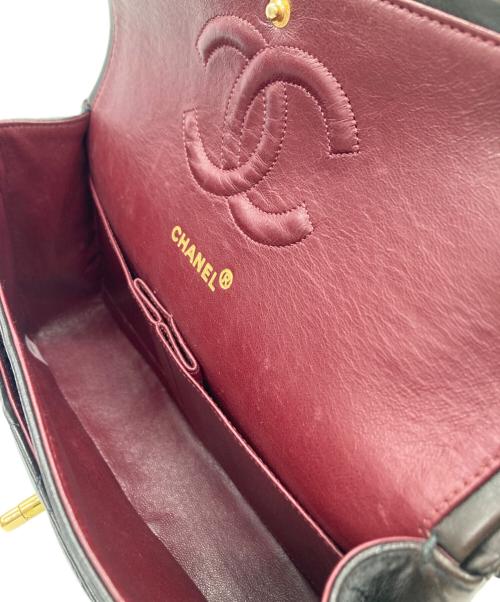 CHANEL（シャネル）CHANEL (シャネル) CHANEL（シャネル）チェーンショルダーバッグ　マトラッセ25 Wフラップ ブラウン サイズ:25の古着・服飾アイテム