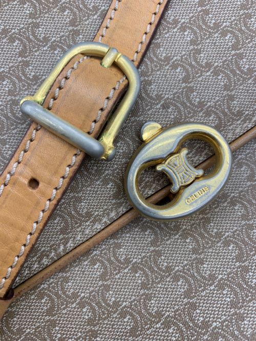 CELINE（セリーヌ）CELINE (セリーヌ) ショルダーバッグ ベージュの古着・服飾アイテム