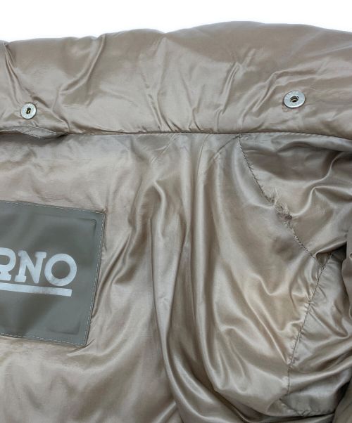 HERNO（ヘルノ）HERNO (ヘルノ) フォックスファー付ライトダウンコート カーキ サイズ:42の古着・服飾アイテム