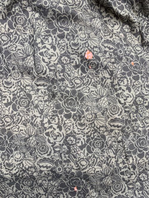 YAECA（ヤエカ）YAECA (ヤエカ) TUCK CULOTTE LIBERTY パンツ カーキ サイズ:Mの古着・服飾アイテム