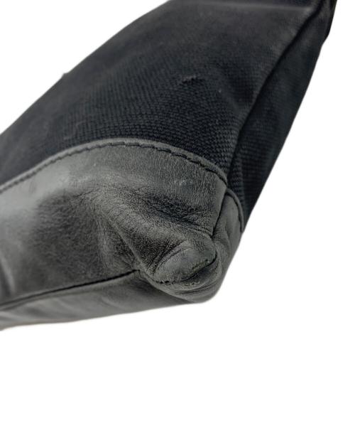 BALENCIAGA（バレンシアガ）BALENCIAGA (バレンシアガ) クラッチバッグ ブラックの古着・服飾アイテム