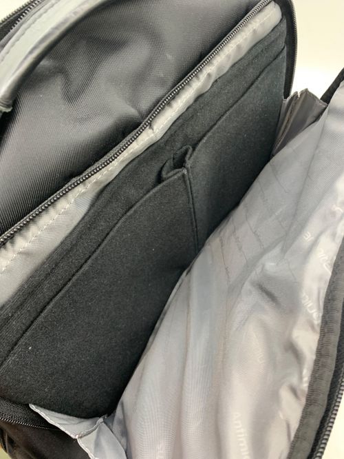 Samsonite（サムソナイト）Samsonite (サムソナイト) バックパック / デボネア5 ブラックの古着・服飾アイテム