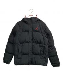 NIKE（ナイキ）の古着「ESSENTIAL JUMPMAN PUFFER JACKET (エッセンシャルパファージャケット)」｜ブラック×レッド