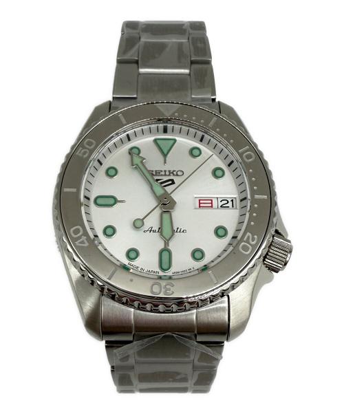 SEIKO（セイコー）SEIKO (セイコー) 腕時計 5sports ホワイトの古着・服飾アイテム