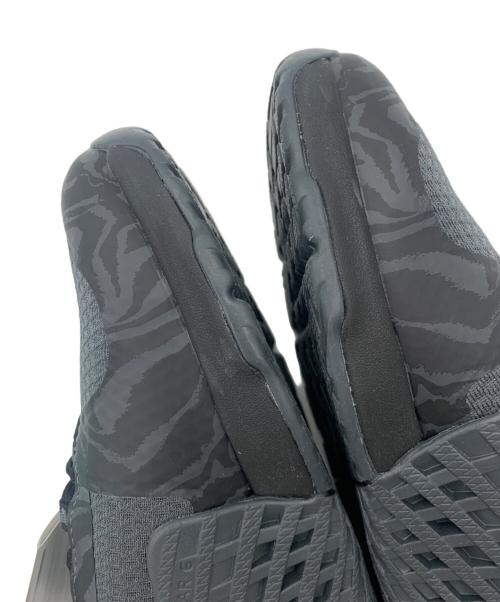 adidas（アディダス）adidas (アディダス) トレーニングシューズ ブラック×グレー サイズ:25cmの古着・服飾アイテム