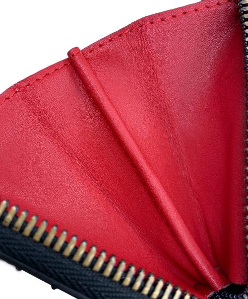 Christian Louboutin（クリスチャン・ルブタン）Christian Louboutin (クリスチャン・ルブタン) ラウンドファスナー長財布 ホワイト×ブラックの古着・服飾アイテム