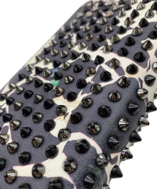 Christian Louboutin（クリスチャン・ルブタン）Christian Louboutin (クリスチャン・ルブタン) ラウンドファスナー長財布 ホワイト×ブラックの古着・服飾アイテム