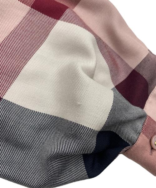 BLUE LABEL CRESTBRIDGE（ブルーレーベルクレストブリッジ）BLUE LABEL CRESTBRIDGE (ブルーレーベルクレストブリッジ) チェック柄レーヨン混シャツ ピンク サイズ:38の古着・服飾アイテム