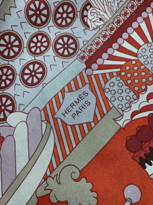 HERMES（エルメス）HERMES (エルメス) シルクスカーフ バーガンディーの古着・服飾アイテム