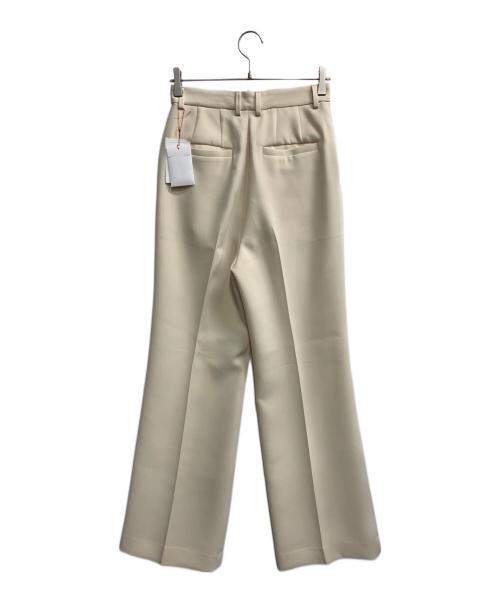 6(ROKU) BEAUTY&YOUTH（ロク ビューティーアンドユース）6(ROKU) BEAUTY&YOUTH (ロク ビューティーアンドユース) ポリエステルレーヨン ブーツカットパンツ アイボリー サイズ:36の古着・服飾アイテム