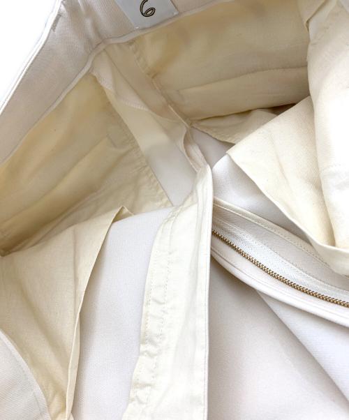 6(ROKU) BEAUTY&YOUTH（ロク ビューティーアンドユース）6(ROKU) BEAUTY&YOUTH (ロク ビューティーアンドユース) ポリエステルレーヨン ブーツカットパンツ アイボリー サイズ:36の古着・服飾アイテム