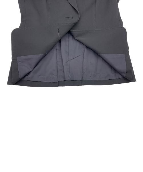 BURBERRY LONDON（バーバリーロンドン）BURBERRY LONDON (バーバリーロンドン) 2Bスーツ ブラック サイズ:38の古着・服飾アイテム