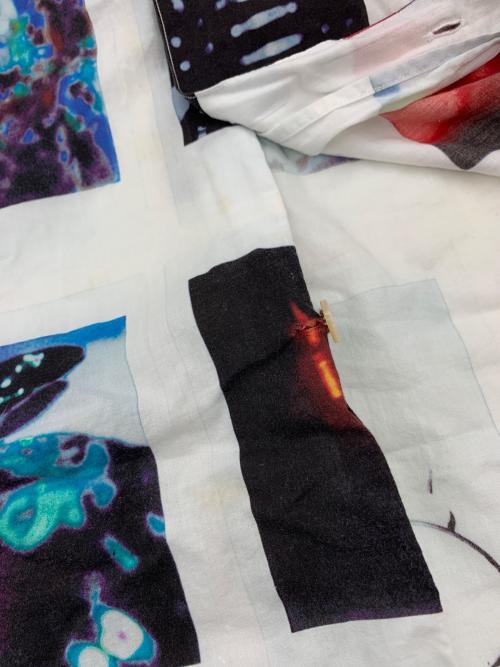 PS Paul Smith（ＰＳポールスミス）PS Paul Smith (ＰＳポールスミス) ブロッキンググラフィック プリントシャツ ホワイト サイズ:Lの古着・服飾アイテム