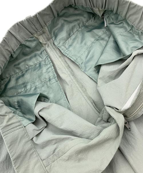 BEAUTY&YOUTH（ビューティーアンドユース）BEAUTY&YOUTH (ビューティーアンドユース) コットンナイロンワイドタックパンツ -ウォッシャブル- グレー サイズ:XSの古着・服飾アイテム