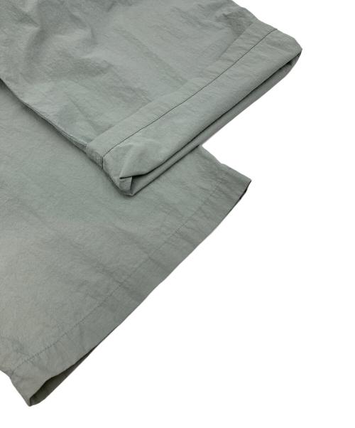 BEAUTY&YOUTH（ビューティーアンドユース）BEAUTY&YOUTH (ビューティーアンドユース) コットンナイロンワイドタックパンツ -ウォッシャブル- グレー サイズ:XSの古着・服飾アイテム