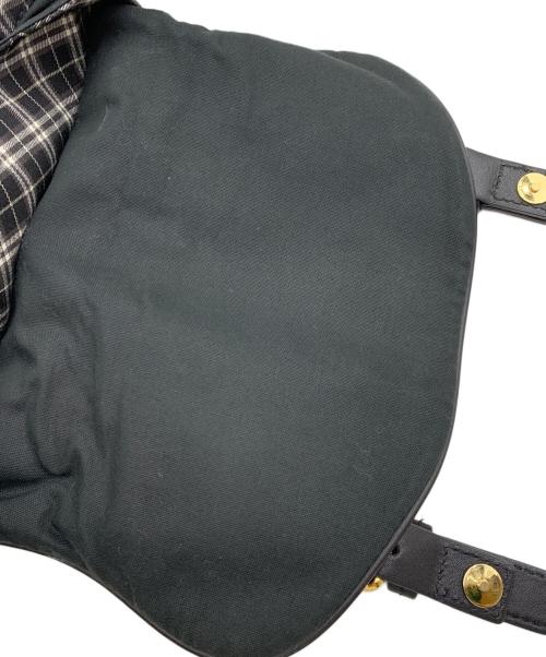 BLUE LABEL CRESTBRIDGE（ブルーレーベルクレストブリッジ）BLUE LABEL CRESTBRIDGE (ブルーレーベルクレストブリッジ) ショルダーバッグ ブラックの古着・服飾アイテム