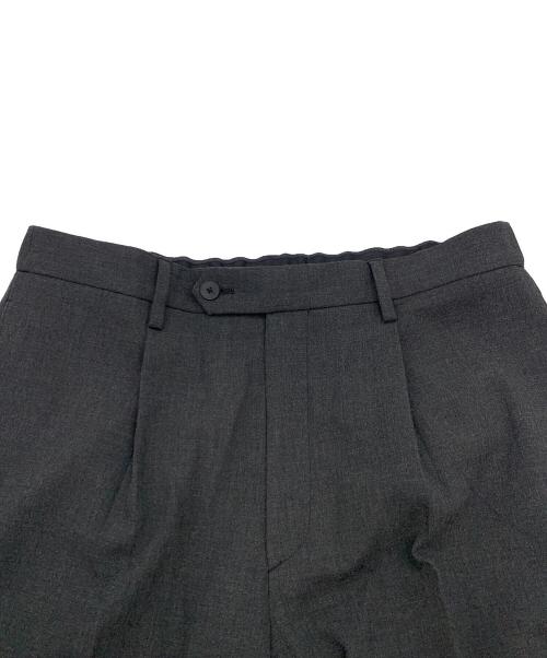 BEAUTY&YOUTH（ビューティーアンドユース）BEAUTY&YOUTH (ビューティーアンドユース) 1プリーツ イージー スラックス ‐ストレッチ‐ グレー サイズ:Lの古着・服飾アイテム