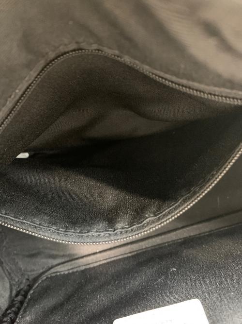 Kate Spade（ケイトスペード）Kate Spade (ケイトスペード) パフド レザー サッチェル アイボリーの古着・服飾アイテム