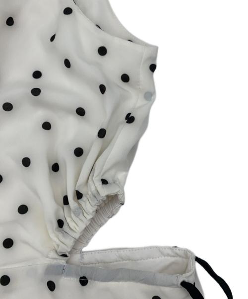 Snidel（スナイデル）Snidel (スナイデル) ウエストスリットワンピース ホワイトの古着・服飾アイテム