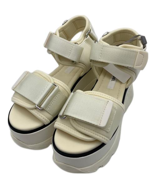 Snidel（スナイデル）Snidel (スナイデル) スニーカーソールサンダル アイボリー サイズ:Sの古着・服飾アイテム