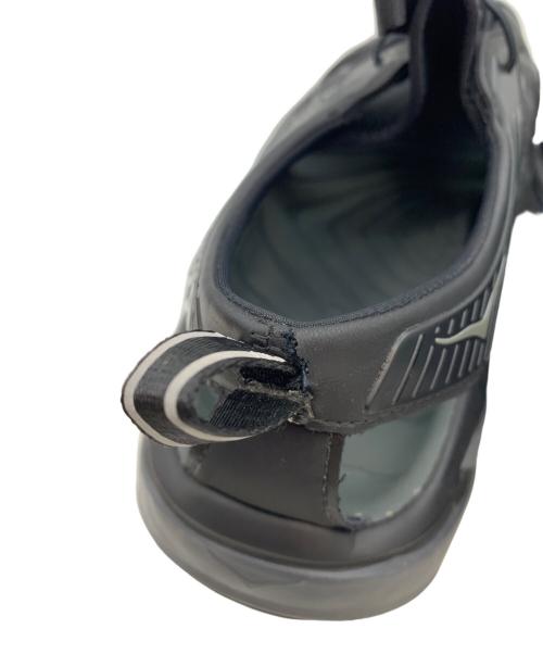 HOKAONEONE（ホカオネオネ）HOKAONEONE (ホカオネオネ) M HOPARA ブラック サイズ:JPN28.5の古着・服飾アイテム