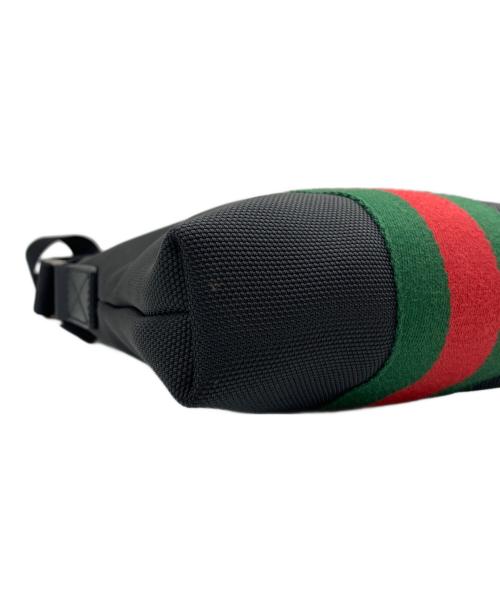 GUCCI（グッチ）GUCCI (グッチ) キャンバスショルダーバッグ ブラックの古着・服飾アイテム
