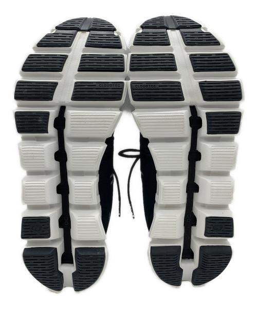 on（オン）on (オン) スニーカー Cloud 5 ブラック×ホワイト サイズ:24.5の古着・服飾アイテム