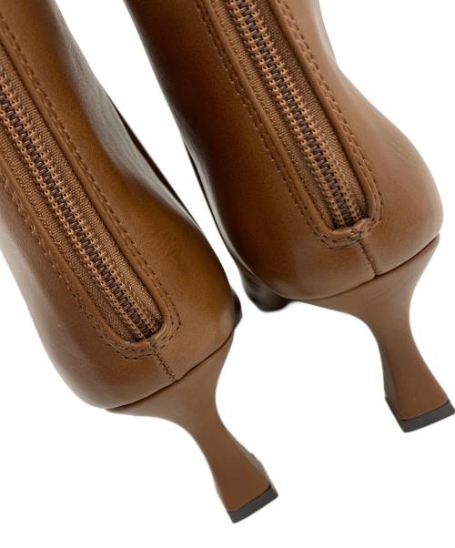 Mila Owen（ミラオーウェン）Mila Owen (ミラオーウェン) フレンチスクエアショートブーツ ブラウン サイズ:37の古着・服飾アイテム