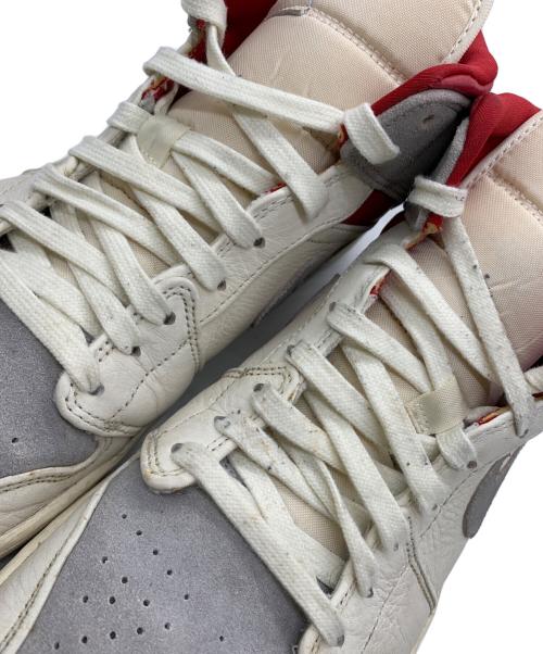 NIKE（ナイキ）NIKE (ナイキ) AIR JORDAN 1 MID PREMIUM ホワイト×グレー×レッド サイズ:28.5の古着・服飾アイテム