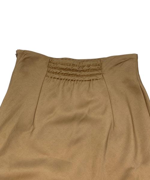anuans（アニュアンス）anuans (アニュアンス) シャイニーサテンナロースカート ベージュ サイズ:Mの古着・服飾アイテム