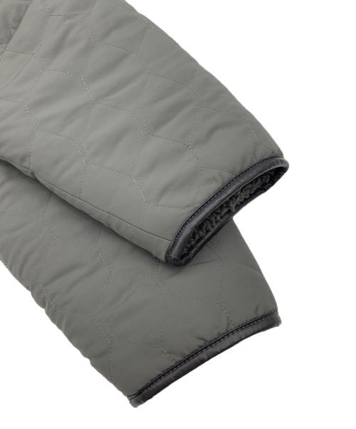 BEAUTY&YOUTH（ビューティーアンドユース）BEAUTY&YOUTH (ビューティーアンドユース) ボア×キルティング リバーシブルショートコート グレー サイズ:FREEの古着・服飾アイテム