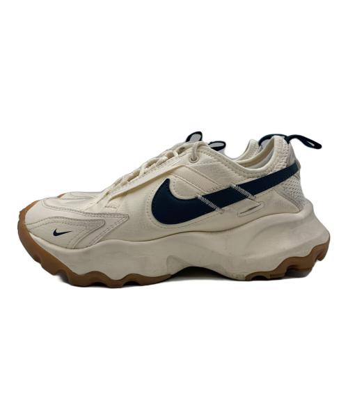 NIKE（ナイキ）NIKE (ナイキ) NIKE W TC 7900 アイボリー サイズ:23.5cmの古着・服飾アイテム