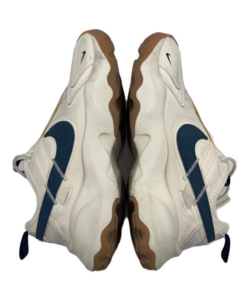 NIKE（ナイキ）NIKE (ナイキ) NIKE W TC 7900 アイボリー サイズ:23.5cmの古着・服飾アイテム