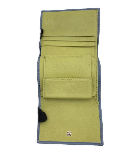 IO PELLE（イオペレ）IO PELLE (イオペレ) 3つ折り財布 スカイブルーの古着・服飾アイテム