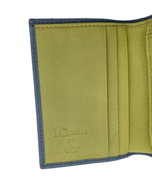 IO PELLE（イオペレ）IO PELLE (イオペレ) 3つ折り財布 スカイブルーの古着・服飾アイテム