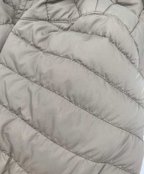 DUVETICA（デュベティカ）DUVETICA (デュベティカ) リバーシブルダウンジャケット カーキ×グレー サイズ:44の古着・服飾アイテム