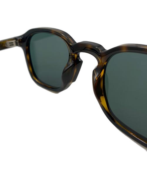 BURBERRY（バーバリー）BURBERRY (バーバリー) サングラス ブラウンの古着・服飾アイテム