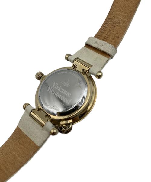Vivienne Westwood（ヴィヴィアンウエストウッド）Vivienne Westwood (ヴィヴィアンウエストウッド) リストウォッチ ホワイトの古着・服飾アイテム