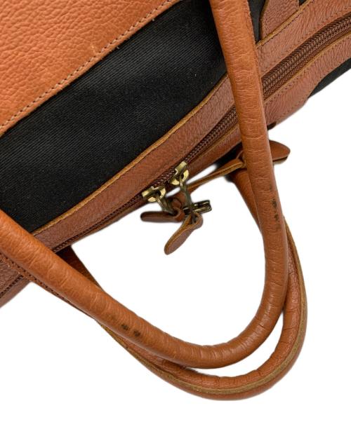 IL BISONTE（イル ビゾンテ）IL BISONTE (イル ビゾンテ) ボストンバッグ ブラックの古着・服飾アイテム