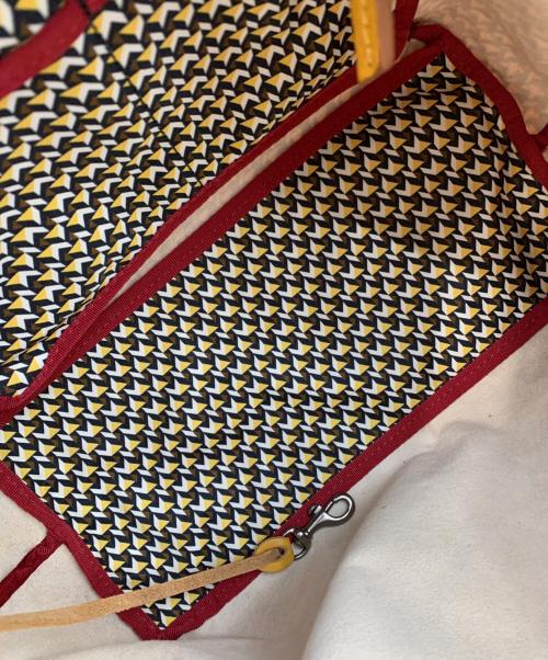 ROBERTA PIERI（ロベルタピエリ）ROBERTA PIERI (ロベルタピエリ) ショルダーバッグ ブラック×イエローの古着・服飾アイテム