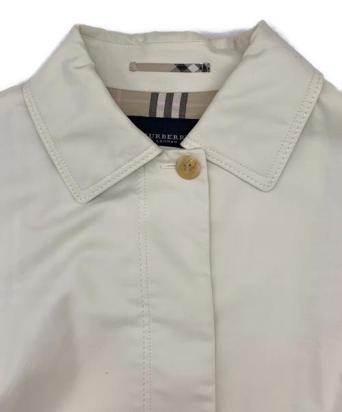 BURBERRY LONDON（バーバリーロンドン）BURBERRY LONDON (バーバリーロンドン) ショートコート ベージュ サイズ:9の古着・服飾アイテム