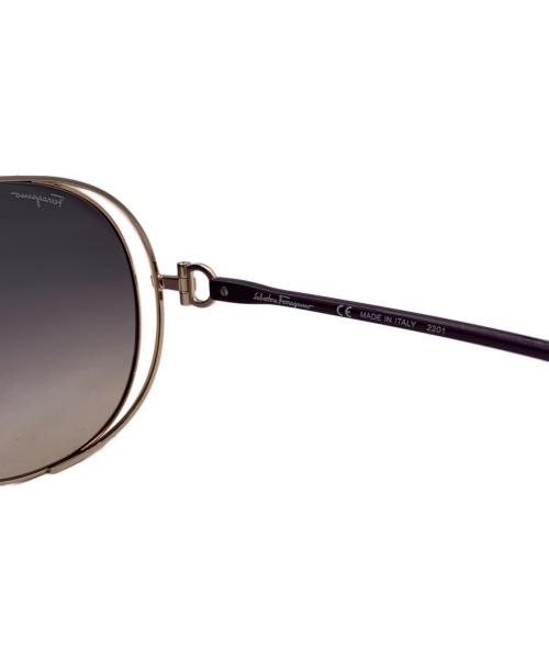 Salvatore Ferragamo（サルヴァトーレ フェラガモ）Salvatore Ferragamo (サルヴァトーレ フェラガモ) サングラス パープルの古着・服飾アイテム