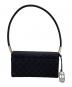GUCCI (グッチ) ワンショルダーバッグ ブラック：25000円